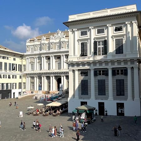 Luminoso Appartamento Nel Cuore Di Genova+Balcone ภายนอก รูปภาพ