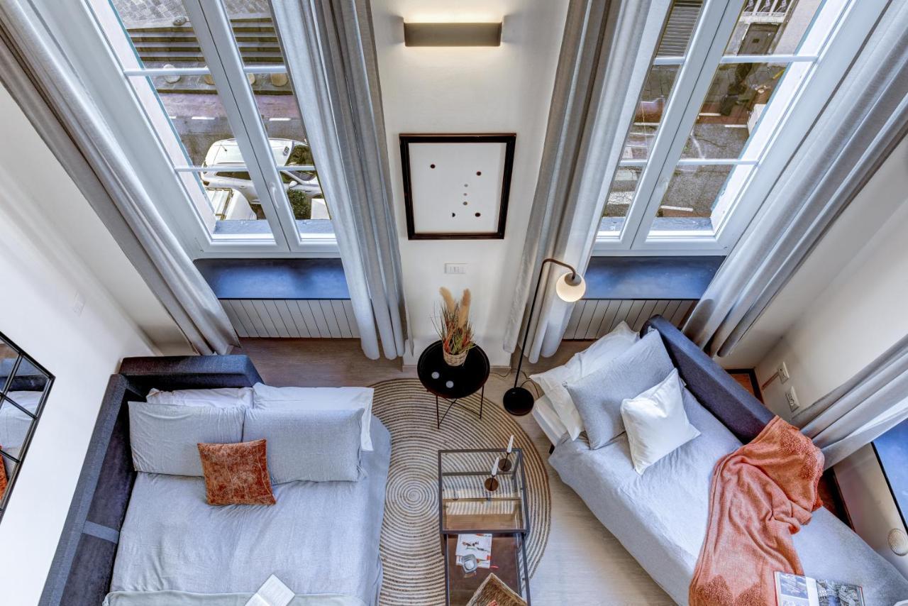 Luminoso Appartamento Nel Cuore Di Genova+Balcone ภายนอก รูปภาพ
